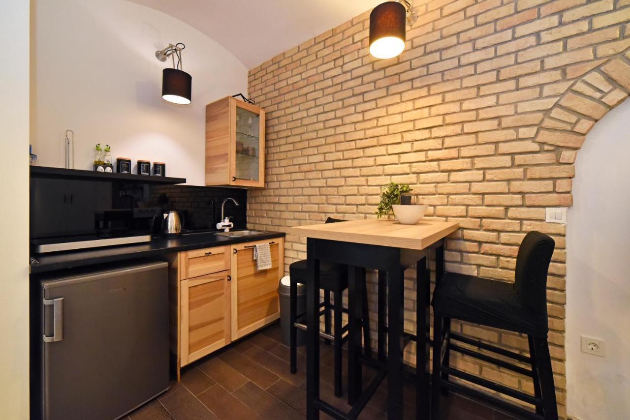 Manuela Varsavska Studio Apartments Zagreb Exterior photo