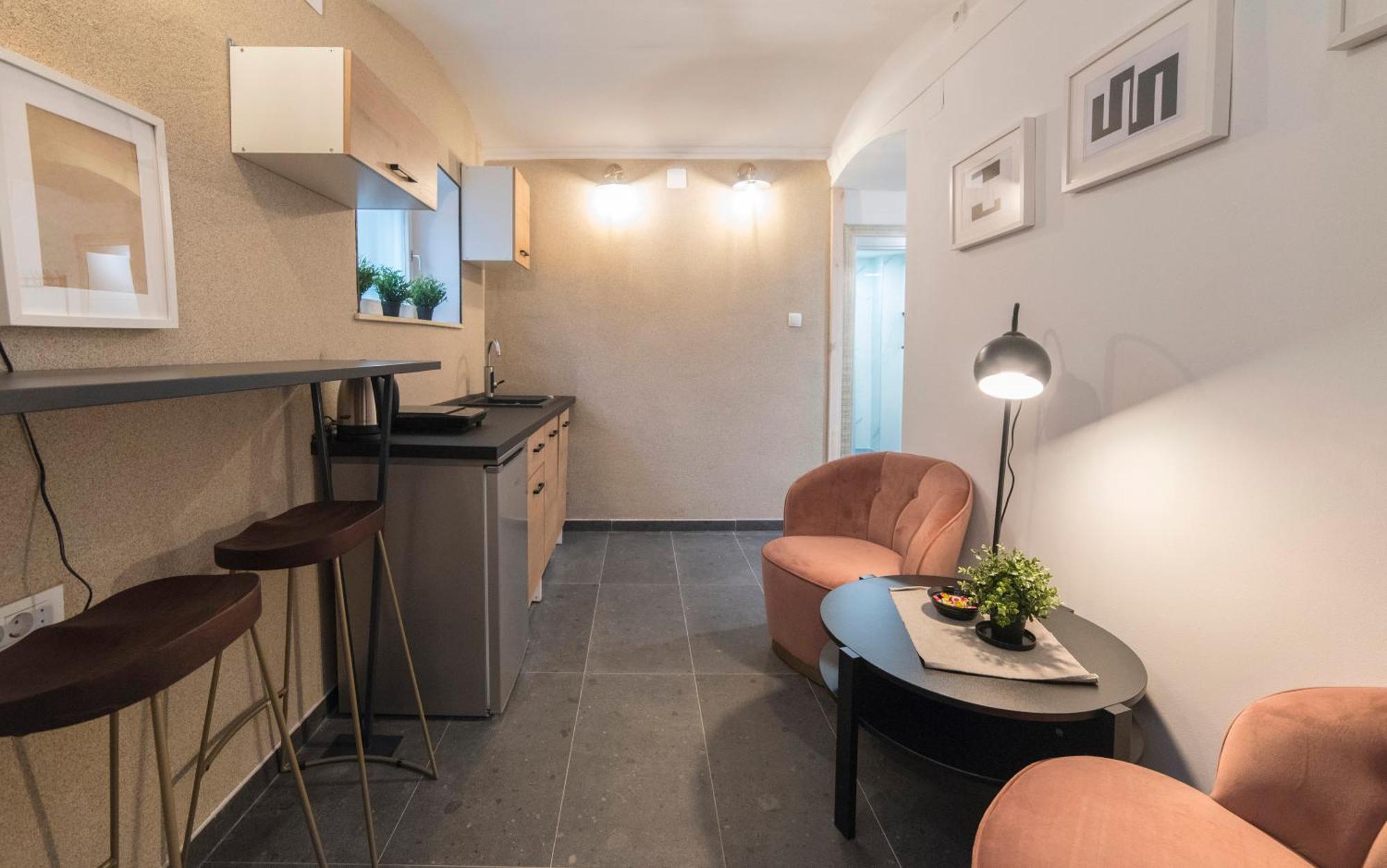 Manuela Varsavska Studio Apartments Zagreb Exterior photo